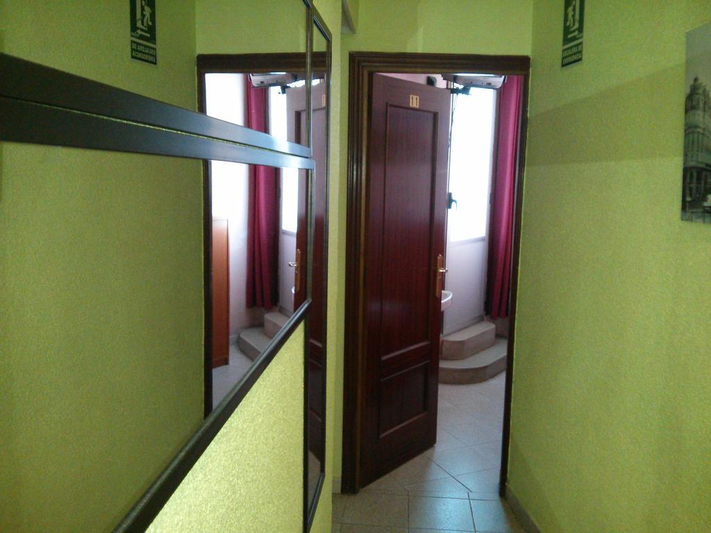 Pension Salamanca Exterior foto